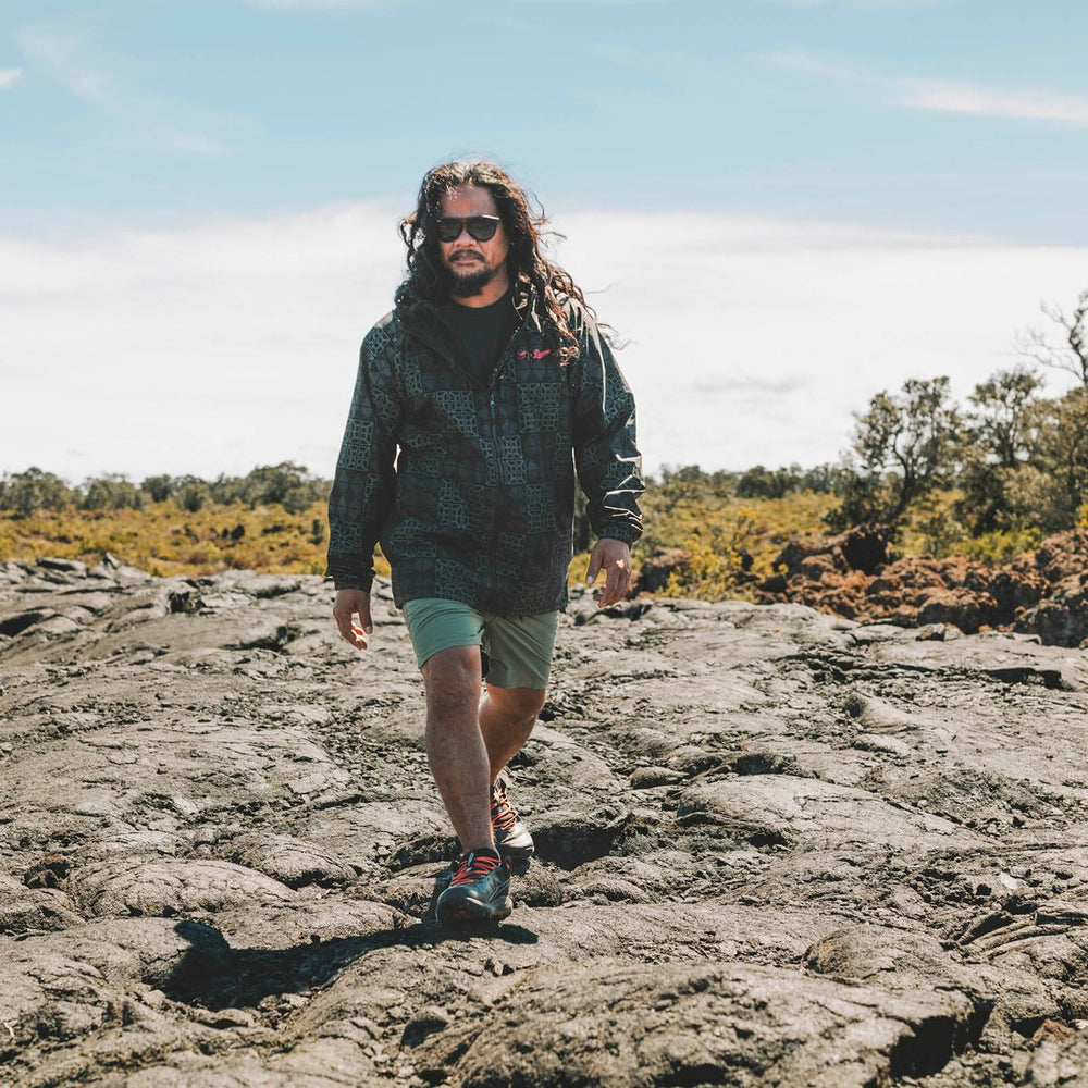 Sig Zane X Danner ʻŌnini Windbreaker Black/Green / Danner Men|Women