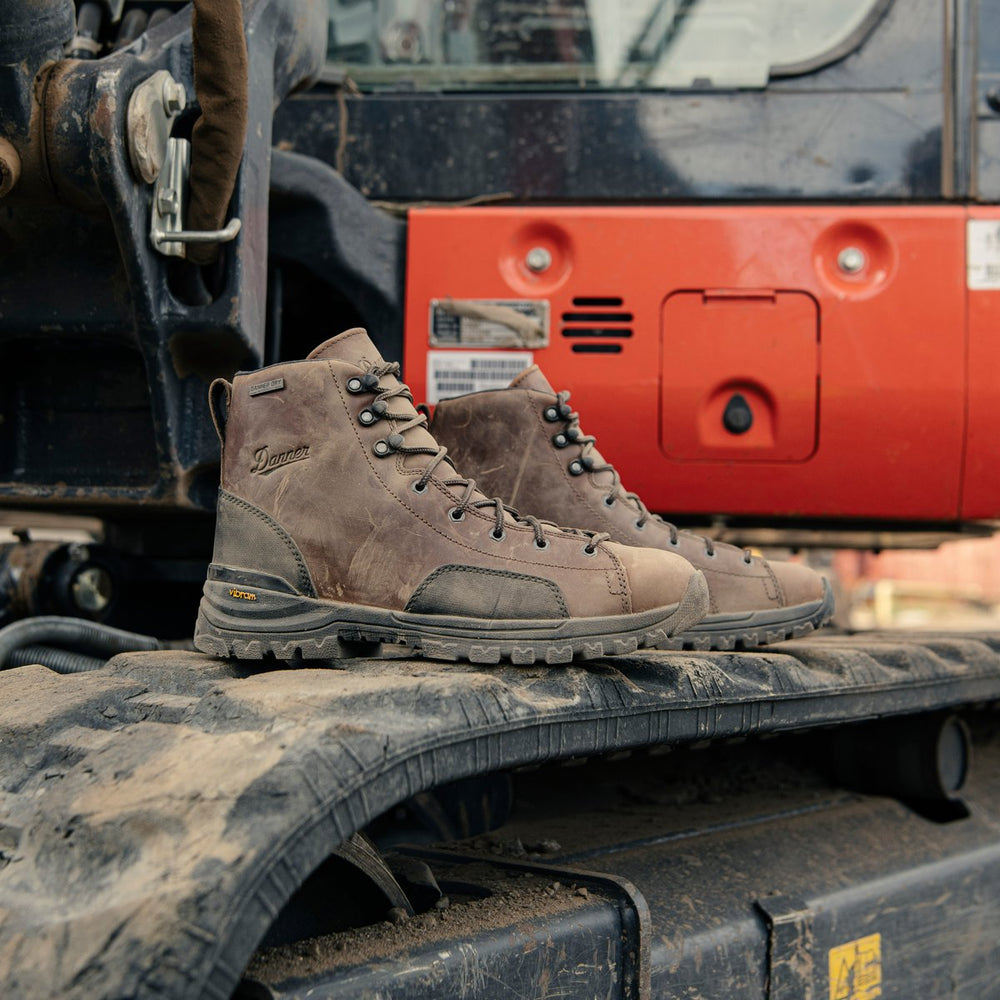 Stronghold Dark Brown / Danner Men