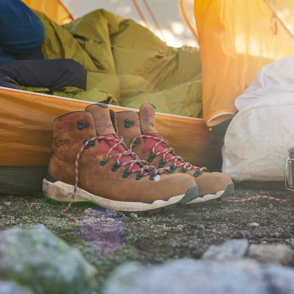Mountain 600 EVO Mocha Brown/Rhodo Red / Danner Men