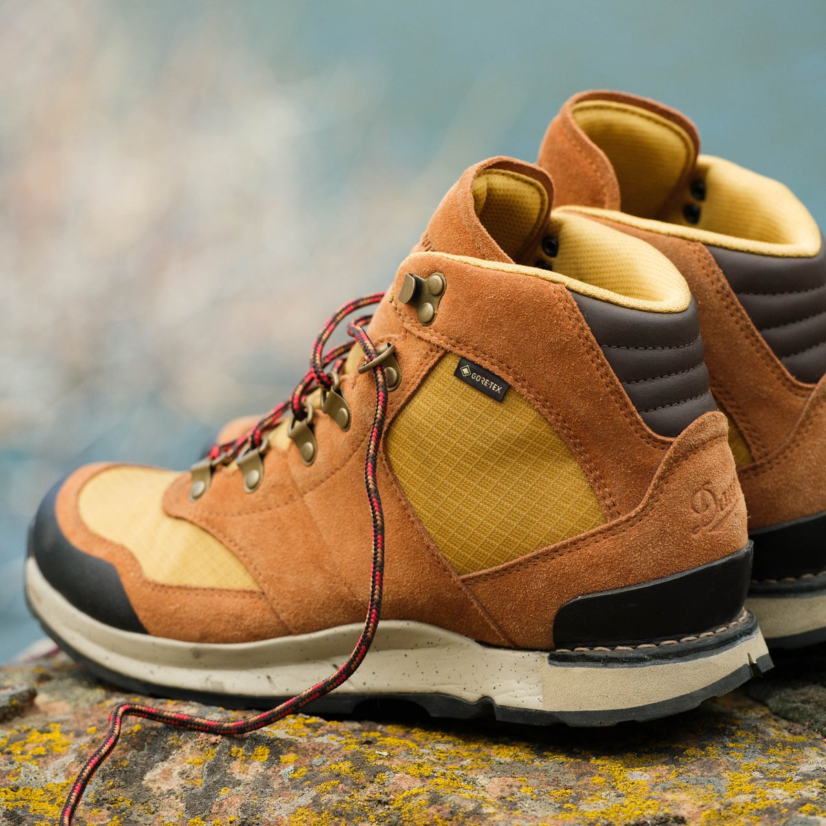 Free Spirit Monk's Robe / Danner Men