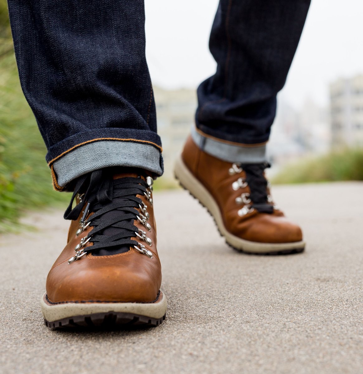 Vertigo 917 Light Brown / Danner Men