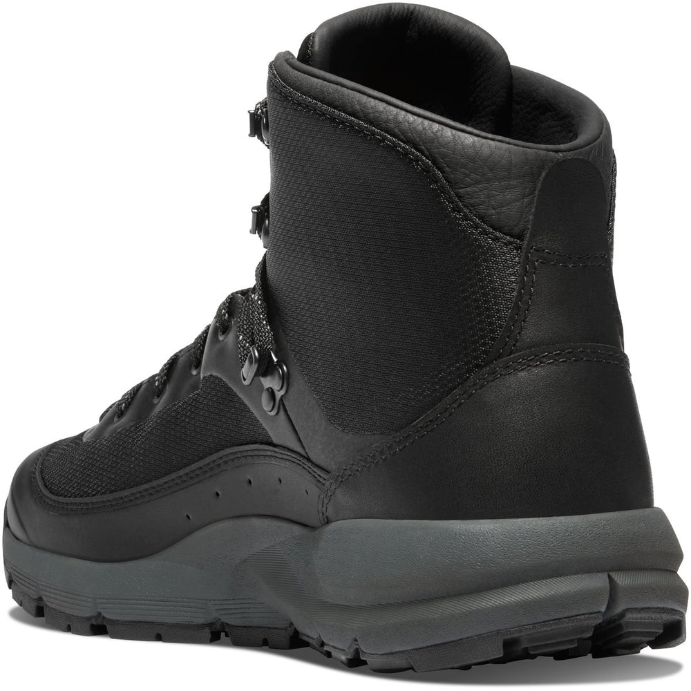 Traverser 600 Black / Danner Men