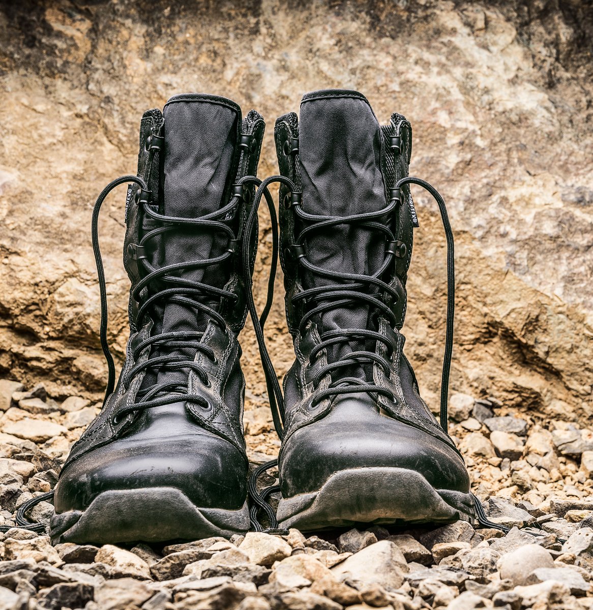 Tachyon Black Gore-Tex / Danner Men