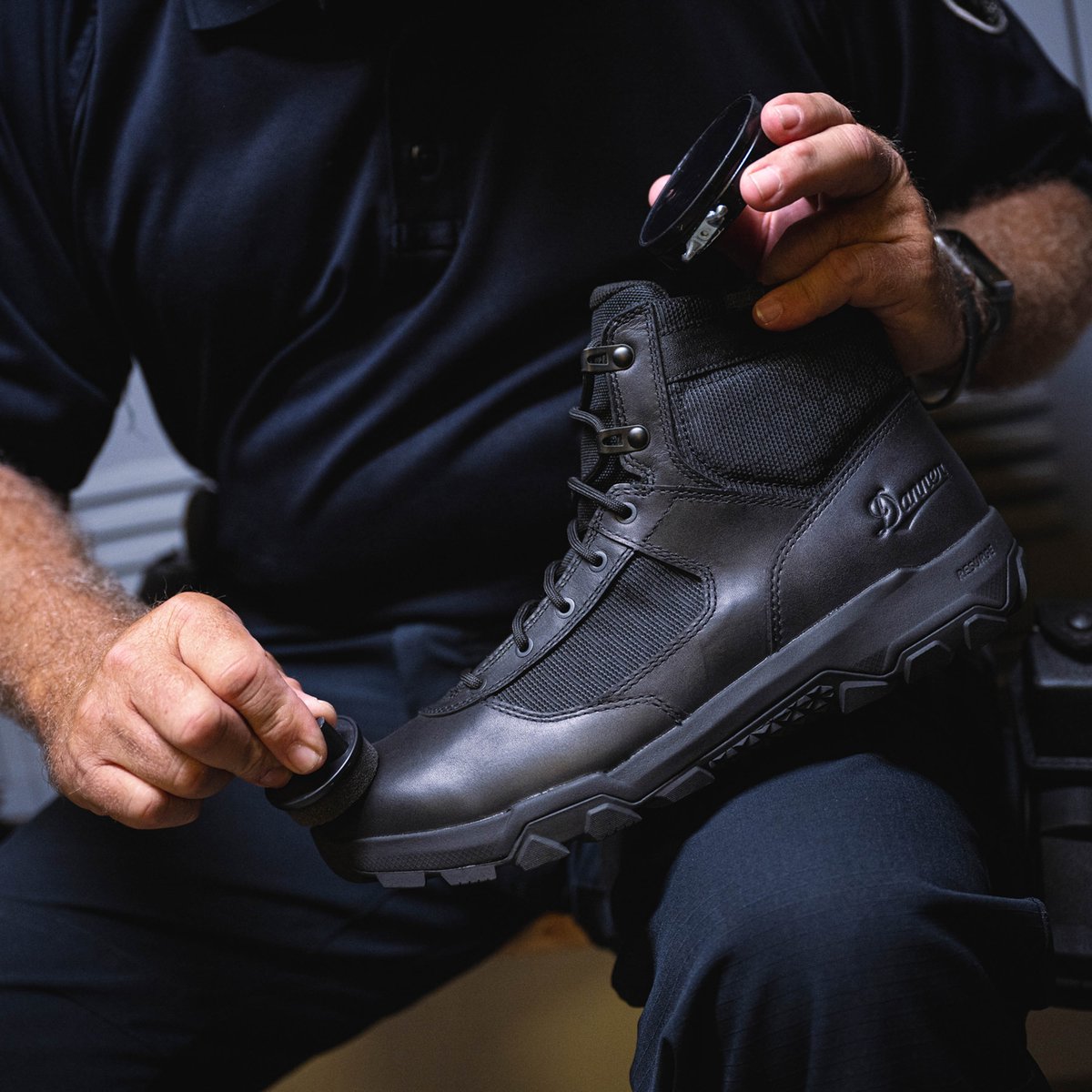 Sonic Side-Zip 6" Black / Danner Men