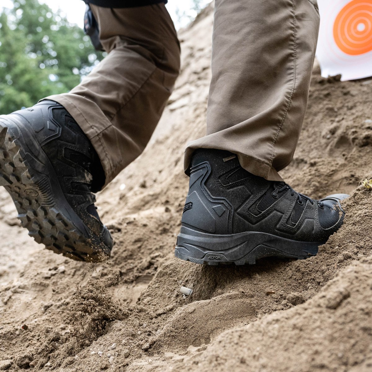 Downrange Black / Danner Men