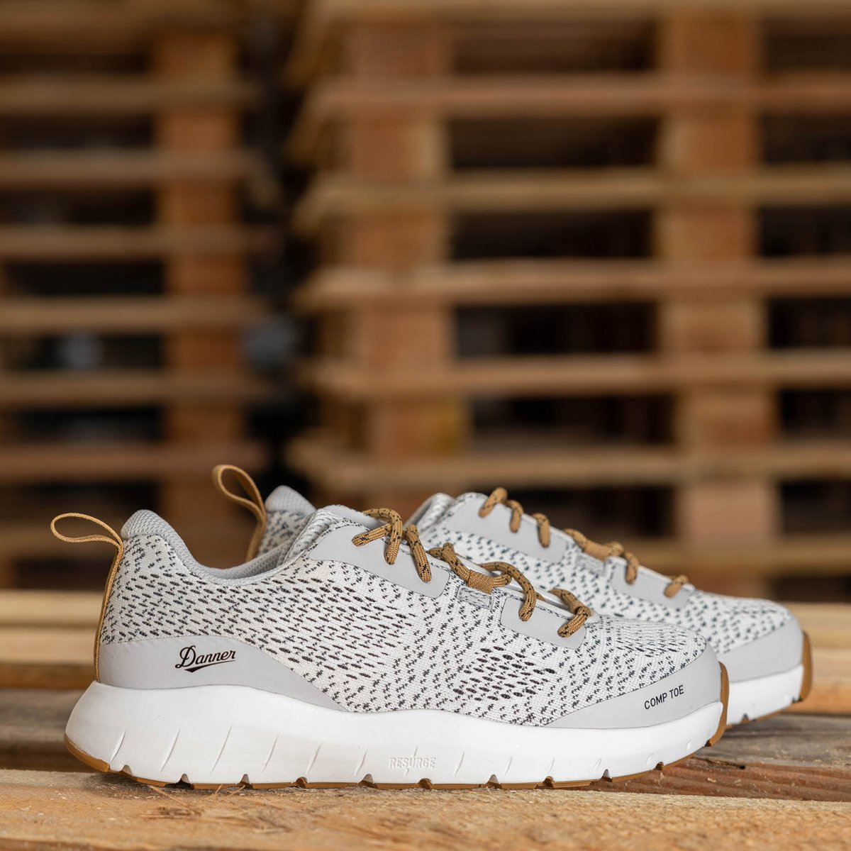Run Time 3 Gray/White Composite Toe (NMT) / Danner Women