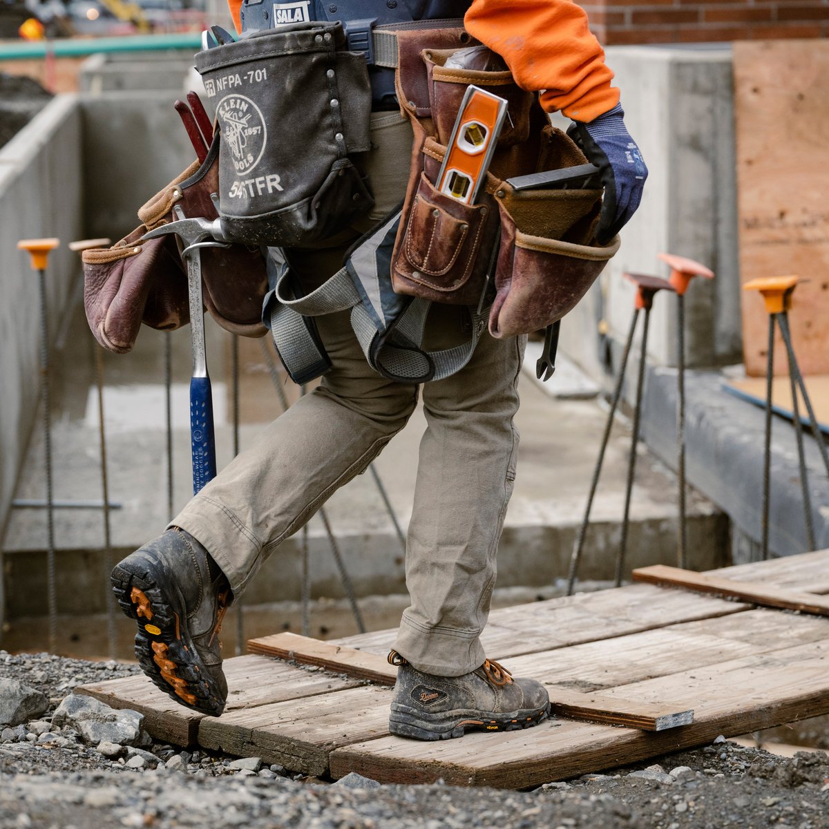 Vicious 4" Brown/Orange / Danner Women