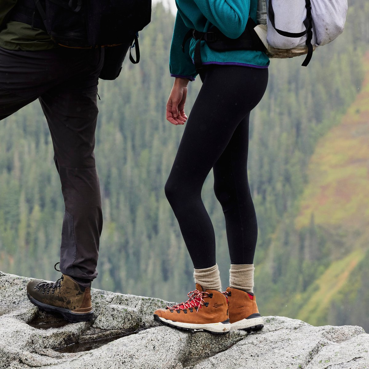 Mountain 600 EVO Mocha Brown/Rhodo Red / Danner Women