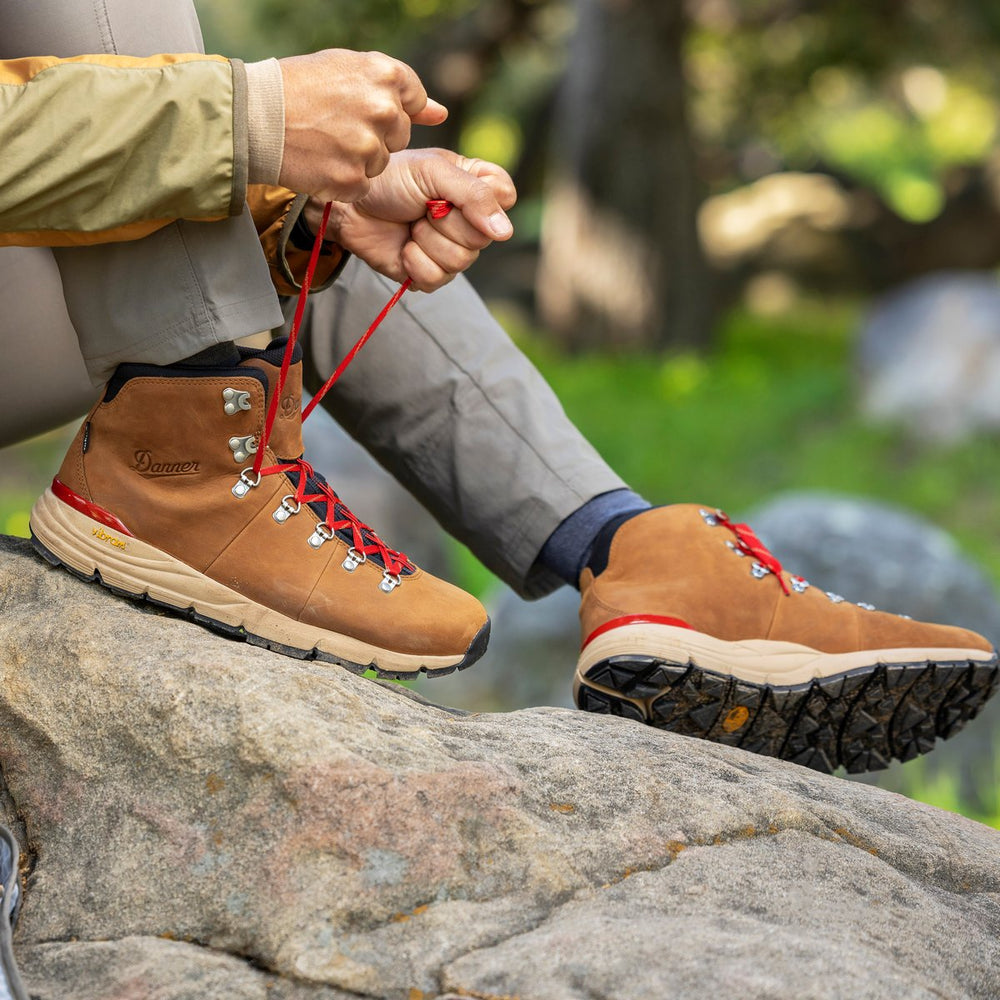 Mountain 600 Leaf GTX Grizzly Brown/Rhodo Red / Danner Women