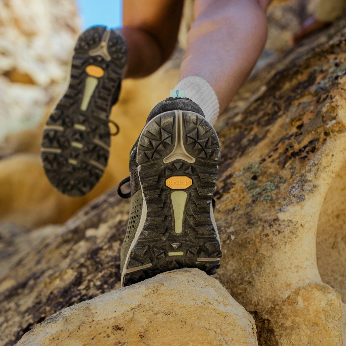 Trail 2650 Oil Green/Jet Black / Danner Women