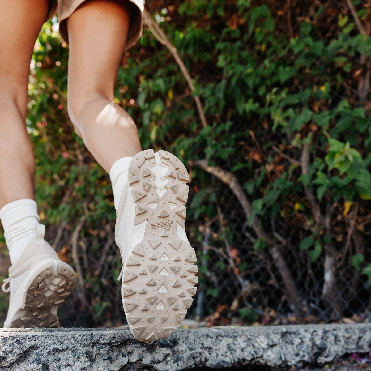 Trail Trainer Bleached Sand/Semolina / Danner Women