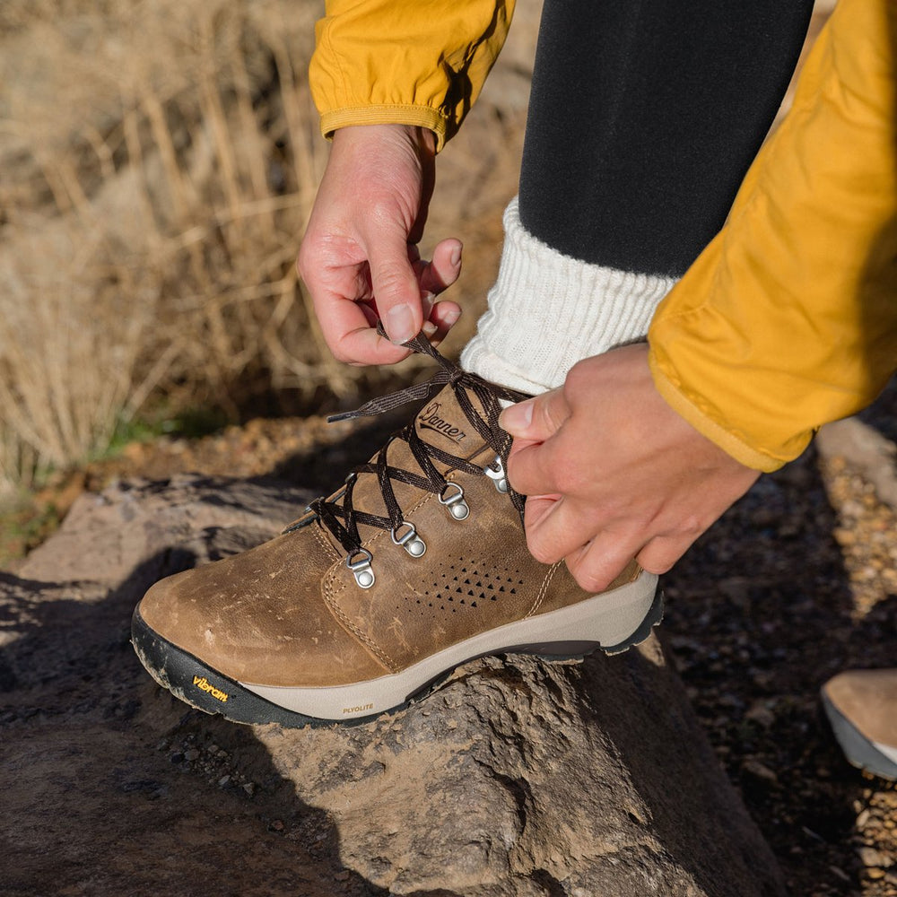 Inquire Chukka Kangaroo Brown/Coffee Bean / Danner Women