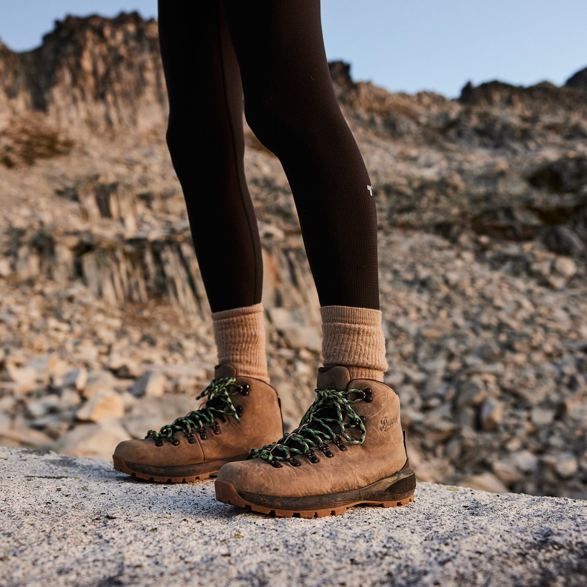 Mountain 600 EVO Tin Gray/Island Green / Danner Women