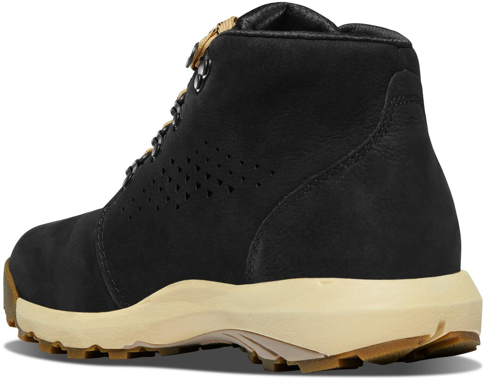 Inquire Chukka Black / Danner Women
