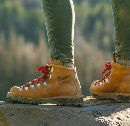 Mountain Light Cascade / Danner Women