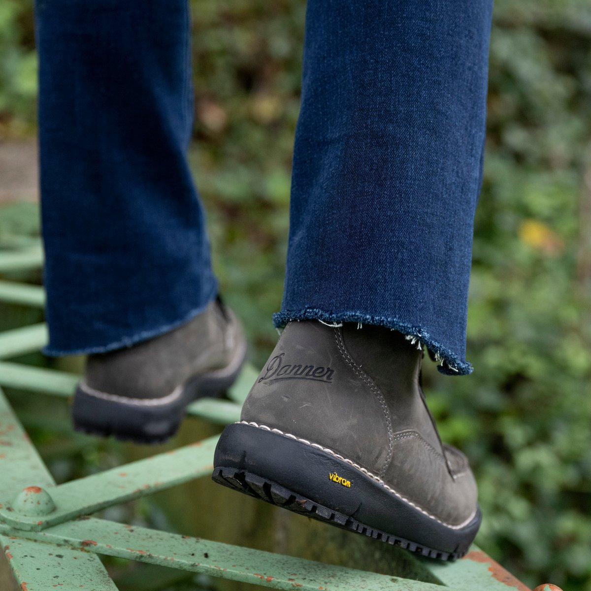 Logger Moc 917 GTX Charcoal / Danner Women