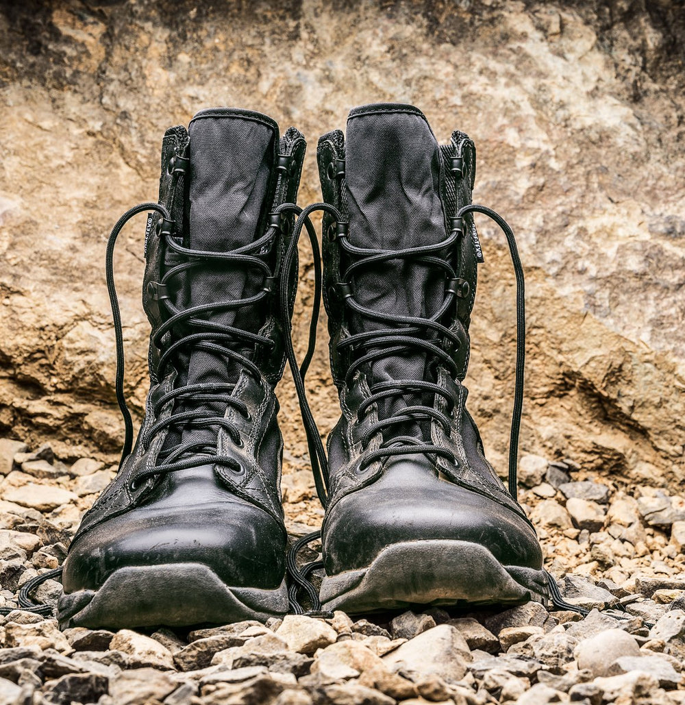 Tachyon Black Gore-Tex / Danner Women